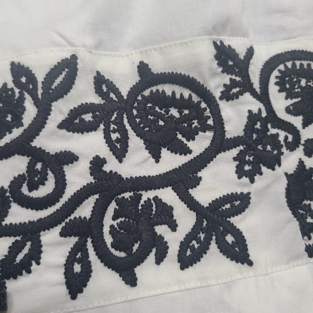 🔥Sale - Peck & Peck Collection White with Black Embroidery Blouse XL - Picture 5 of 11